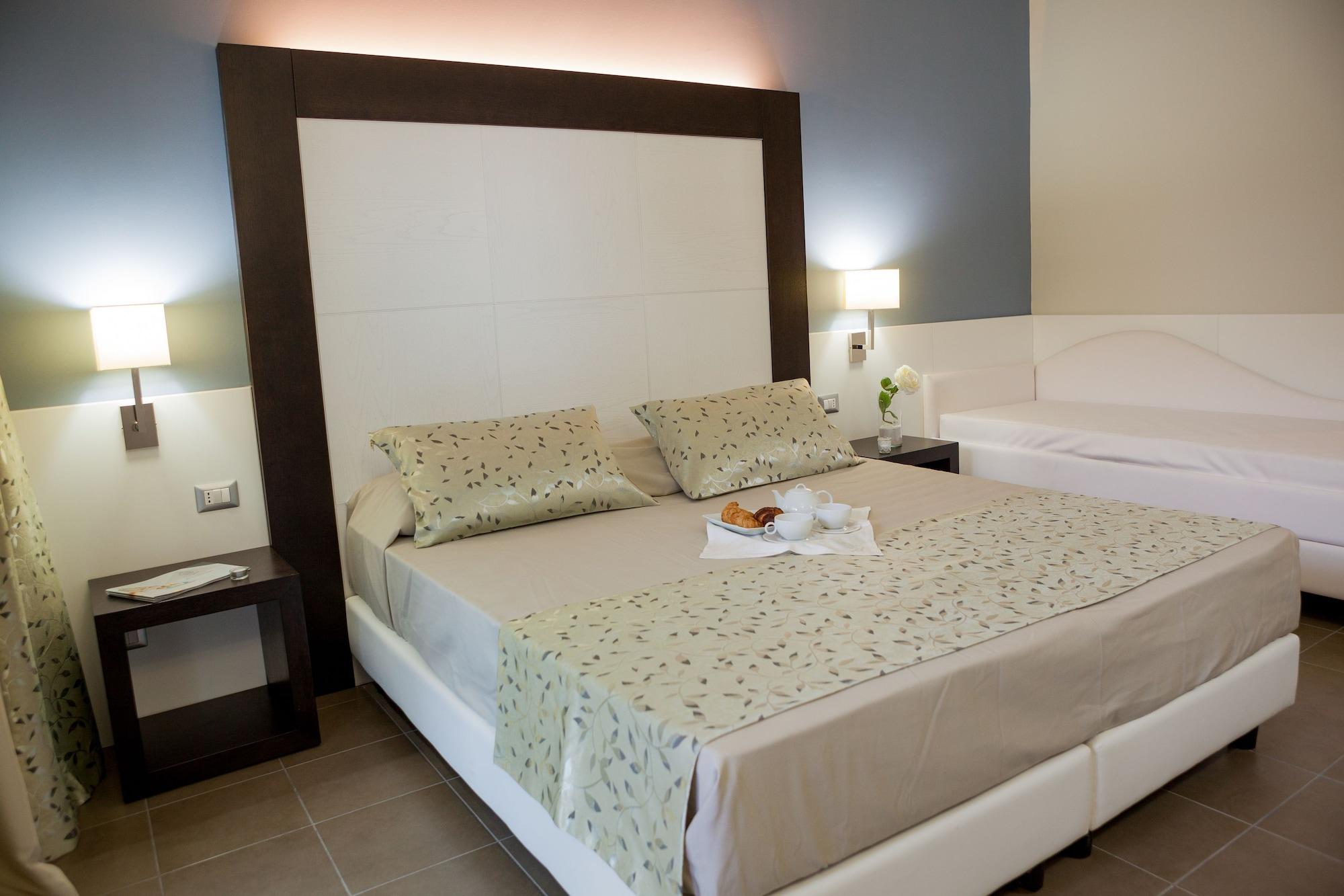 Grand Hotel Balestrieri Torre Melissa Ngoại thất bức ảnh