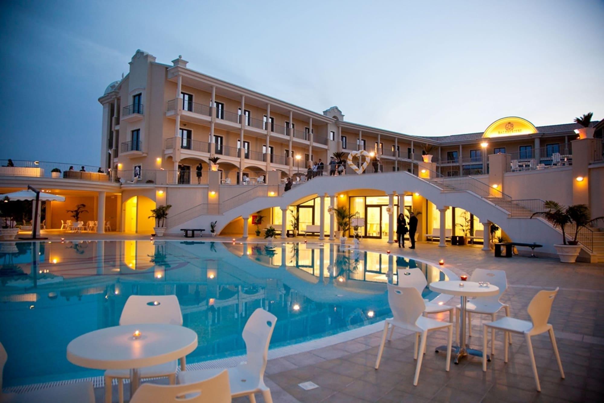 Grand Hotel Balestrieri Torre Melissa Ngoại thất bức ảnh