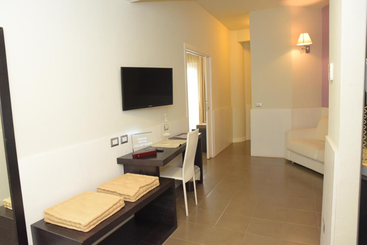Grand Hotel Balestrieri Torre Melissa Ngoại thất bức ảnh